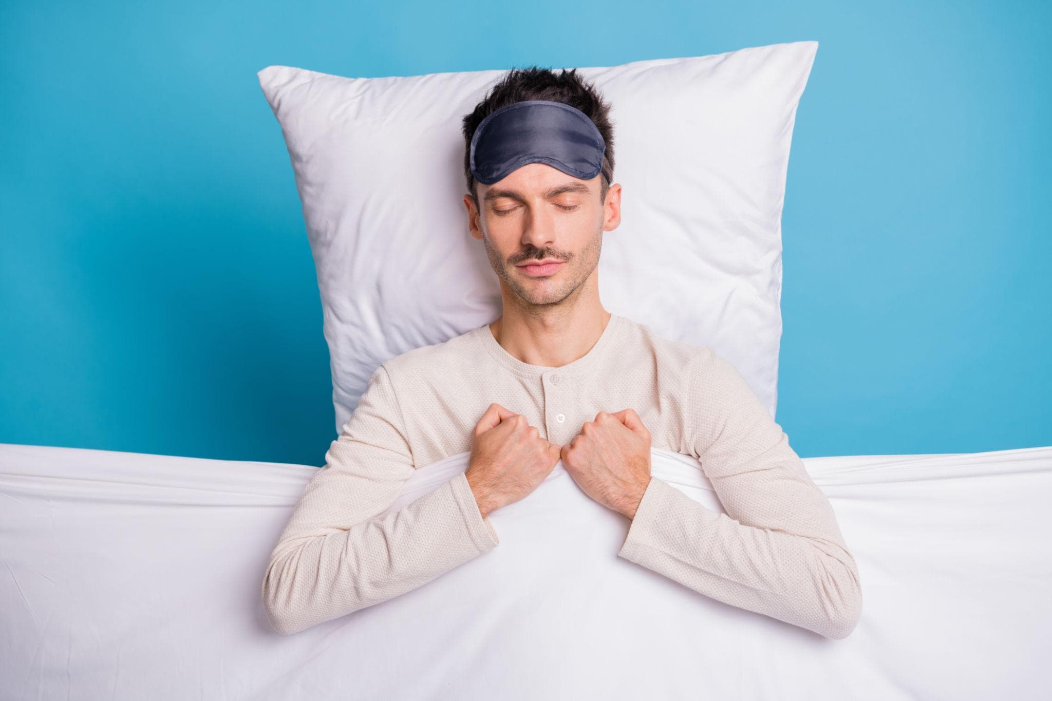 The Link Between Sleep and Testosterone: What Men Over 30 Need to Know